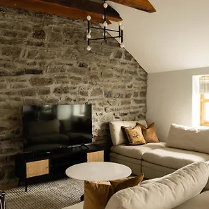 https://luxury-in-transit-hotel-rasco-old-montreal.hotels-in-montreal.org